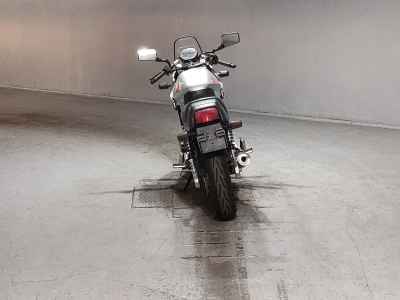 Suzuki GSX250S Katana
