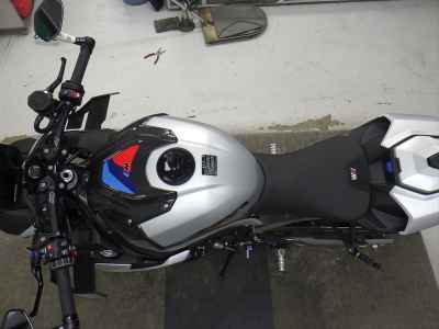 BMW M1000R 2026