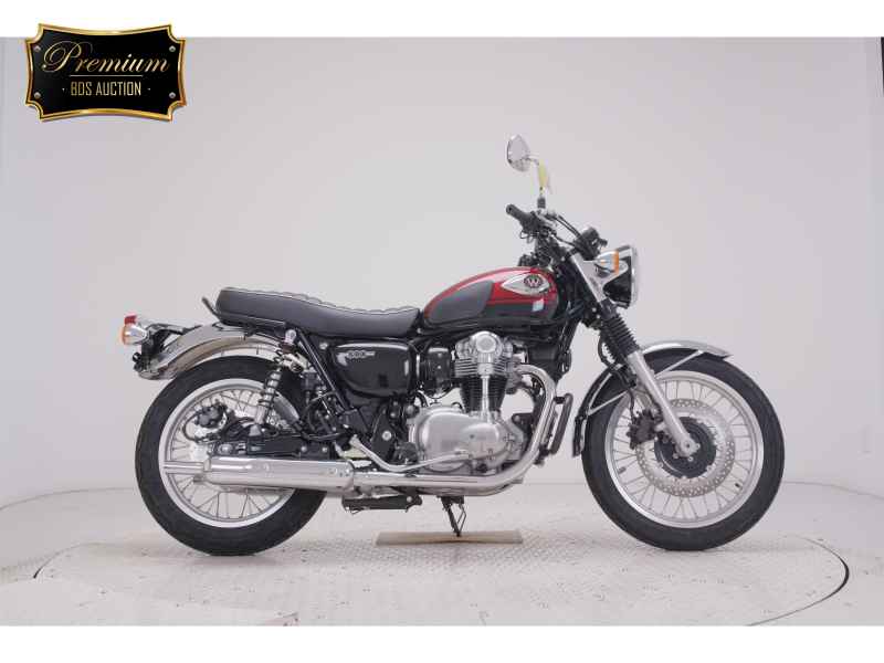 Kawasaki W800 2023