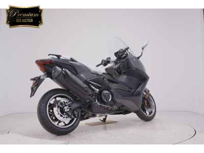 Yamaha TMAX 560 2026