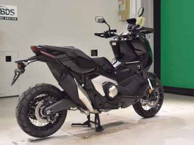 Honda X-Adv 750 2026