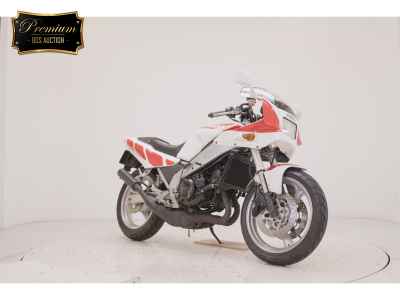 Yamaha TZR250