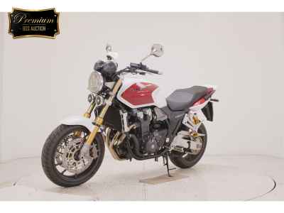 Honda CB1300SF 2025
