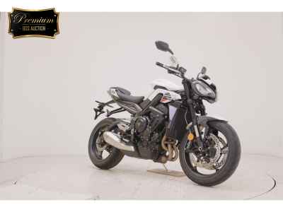 Triumph Street Triple 765 R 2026