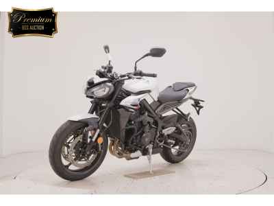 Triumph Street Triple 765 R 2026
