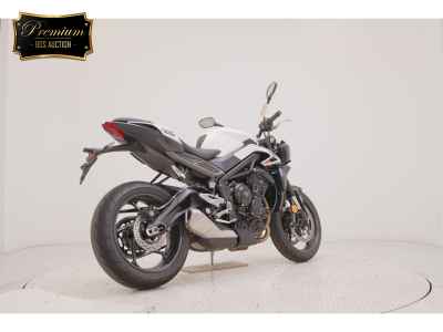 Triumph Street Triple 765 R 2026