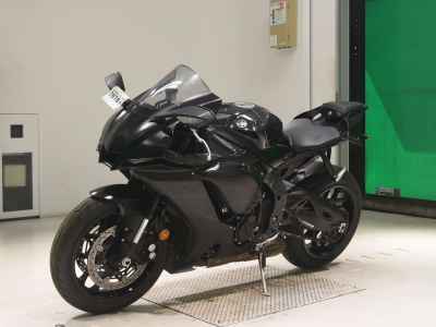 Yamaha YZF-R1 2021