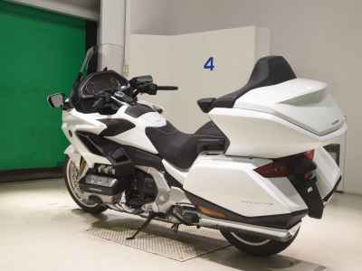 Honda GL1800 Gold Wing Tour DCT 2026