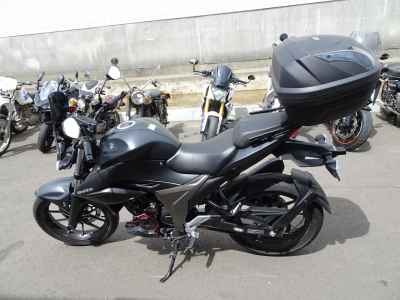 Suzuki Gixxer 250SF