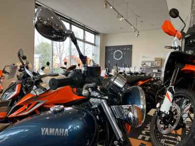 Yamaha SR400 2019
