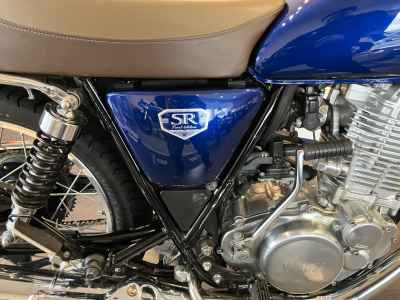 Yamaha SR400 2021