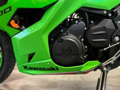 Kawasaki Ninja 400 2023
