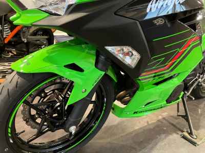 Kawasaki Ninja 400 2023