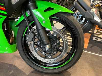 Kawasaki Ninja 400 2023