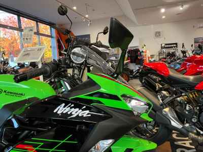 Kawasaki Ninja 400 2023