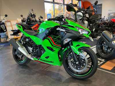 Kawasaki Ninja 400 2023