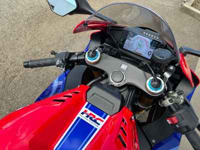 Honda CBR1000RR-R FB SP 2024
