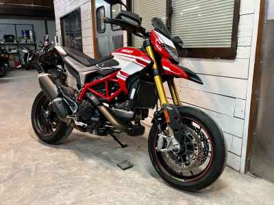 Ducati Hypermotard 939 SP 2017