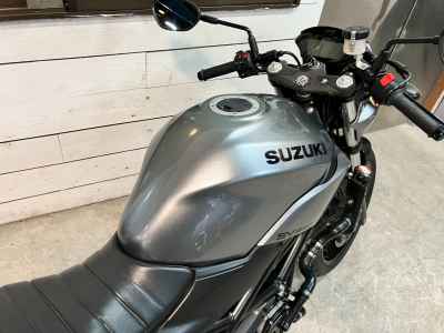 Suzuki SV650S 2020