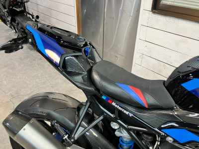 BMW M1000R 2023