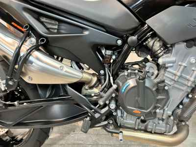 KTM 890 Duke 2023
