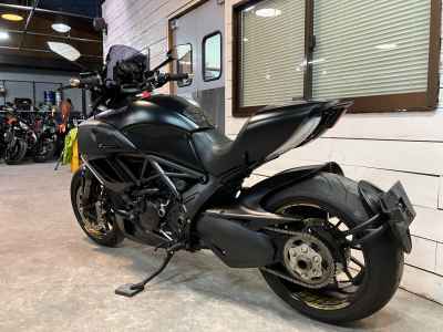 Ducati Diavel 2014