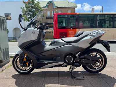 Yamaha TMAX 560 Tech MAX 2025