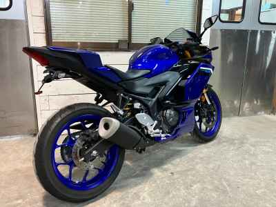 Yamaha YZF-R3 2025