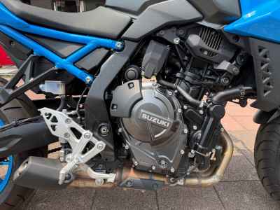 Suzuki GSX-8S 2023