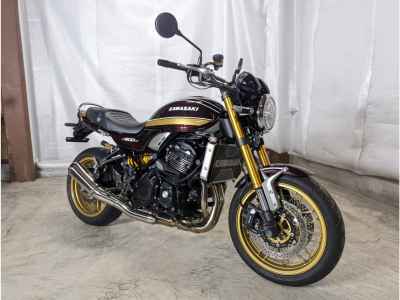 Kawasaki Z900RS 2024