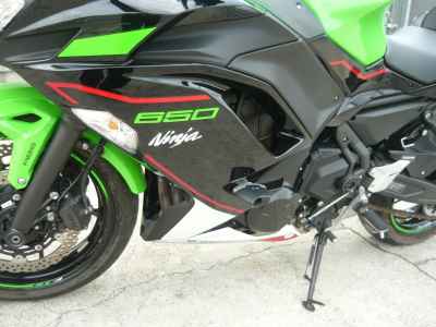 Kawasaki Ninja 650 BS KRT ED 2022