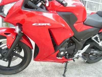 Honda CBR250R 2015