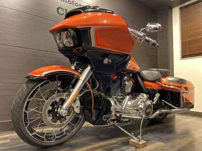 Harley-Davidson Road Glide FLTRXSE1923 CVO 2022