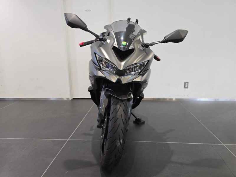 Kawasaki Ninja ZX-4RR 2025