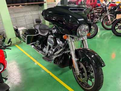 Harley-Davidson Street Glide FLHXS1690 2021