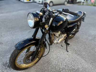Suzuki ST250E