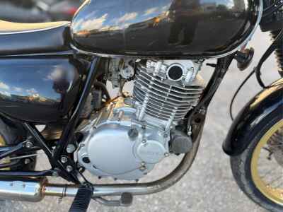 Suzuki ST250E