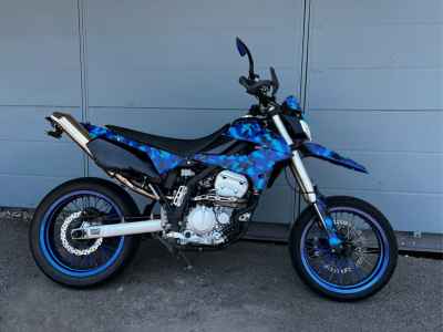 Kawasaki D-Tracker 250 X