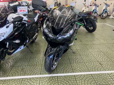 Kawasaki Ninja ZX-14R 2016
