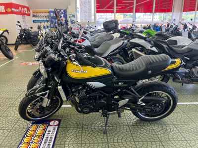 Kawasaki Z900RS 2023