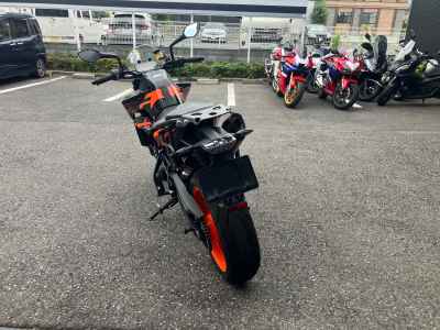 KTM 890 Duke 2024
