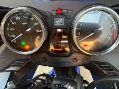 Honda CB400 Super Boldor 2014