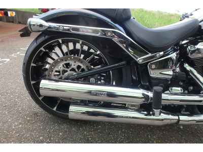 Harley-Davidson Breakout FXBR1750 2023