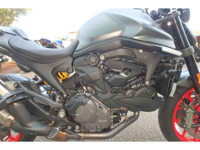 Ducati Monster 937+ 2024