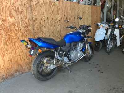 Honda CB400SFV