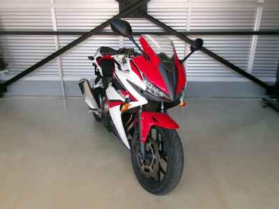 Honda CBR400R 2019