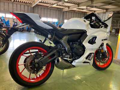 Yamaha YZF-R7 2023