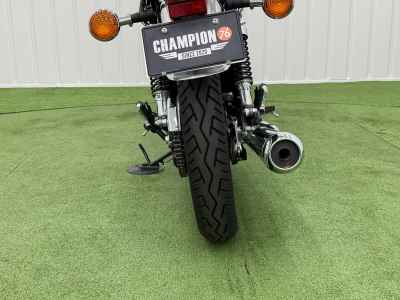 Yamaha SR400 2021