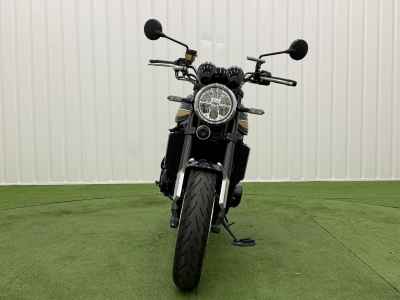 Kawasaki Z900RS 2022