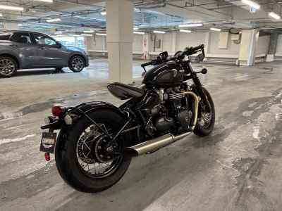 Triumph Bonneville Bobber 2023